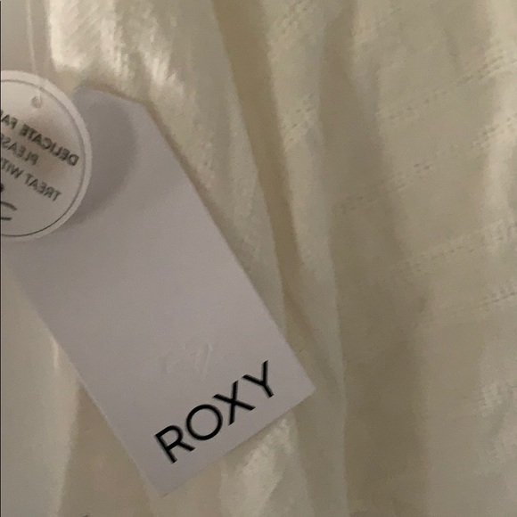Roxy cream colored strapless top - Picture 2 of 3